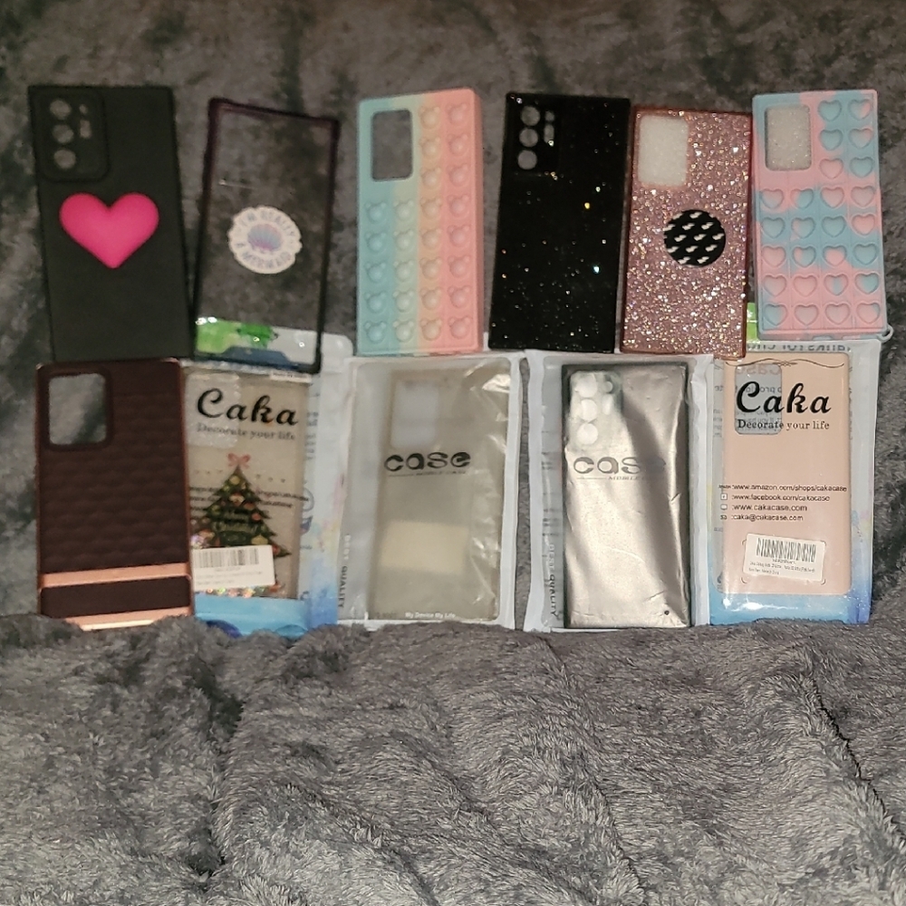 Phone Case Set - Multicolor - Picture 2 of 2
